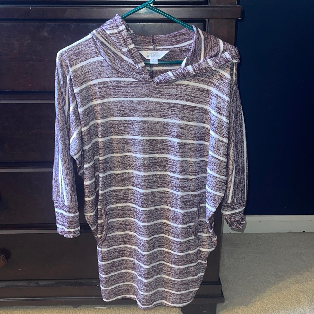 Market & Spruce Carlotta Hooded Dolman Sweatshirt Size XS Maroon White Stripe